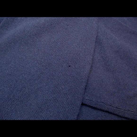 LL Bean 100% Lambs Wool Sweater Large Mens  V Neck Rib Knit Collar Lot of 2 - Picture 5 of 6